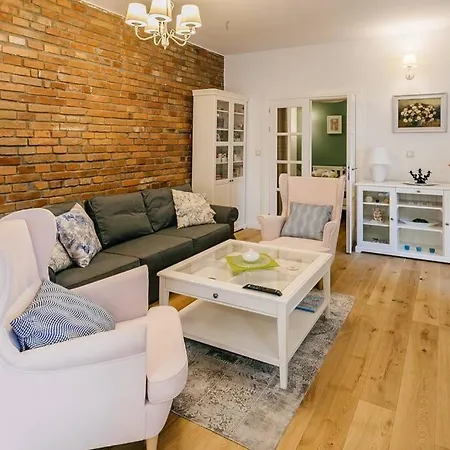 Old Town Delux Apartamento