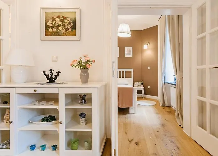 公寓 Old Town Delux