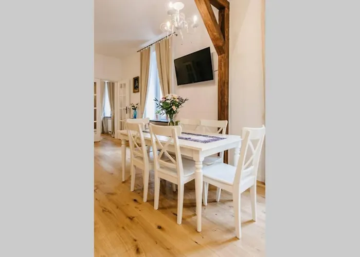 公寓 Old Town Delux *