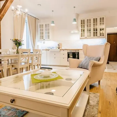 Apartament Old Town Delux *