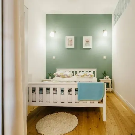 Apartament Old Town Delux